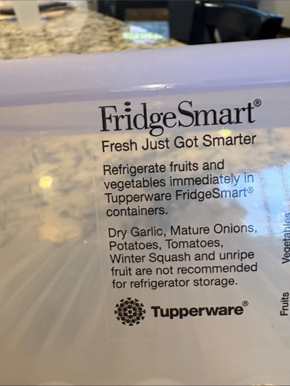 Tupperware Light Purple FridgeSmart Produce Keeper